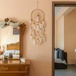 Bright Newly Renovated Near & Center+ac *