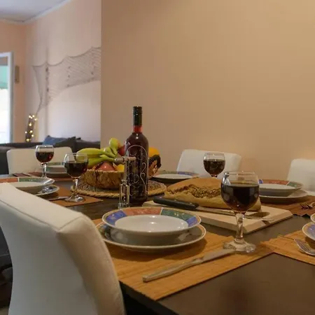 Apartamento Bright Newly Renovated Near & Center+ac